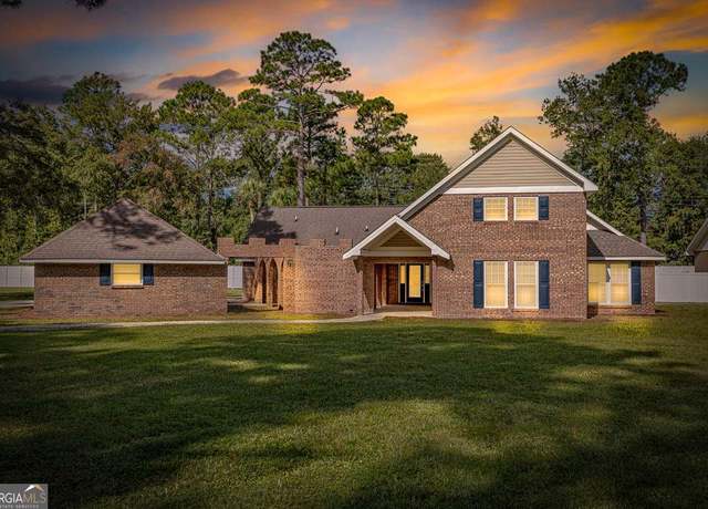 Property at 145 Oyster Rd, Brunswick, GA 31523, 4 beds, 2.5 baths