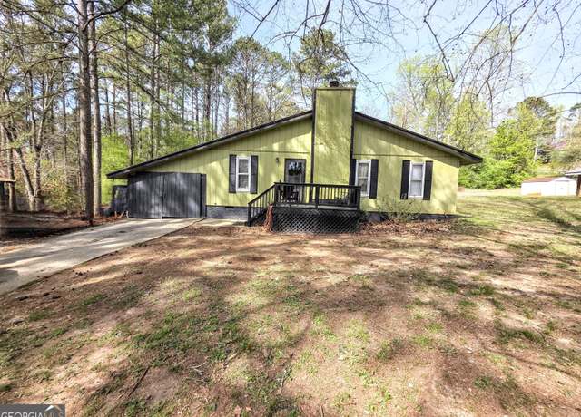 Property at 872 Summers Mckoy Rd, Newnan, GA 30263, 3 beds, 2 baths