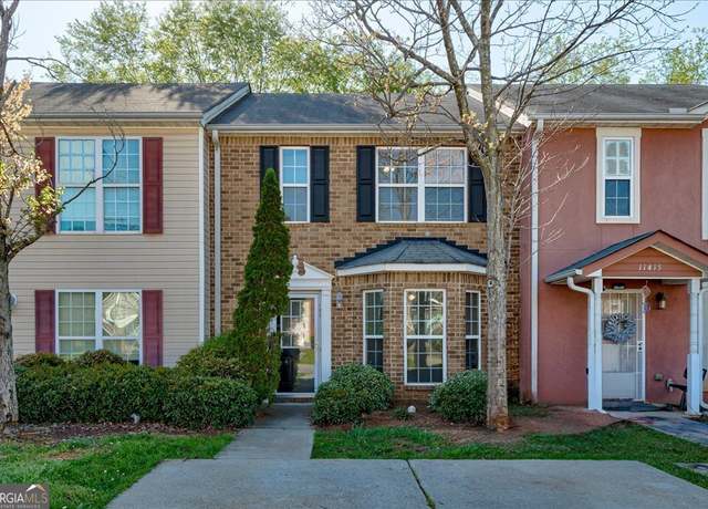 Property at 11419 South Grove Dr, Hampton, GA 30228, 2 beds, 2.5 baths