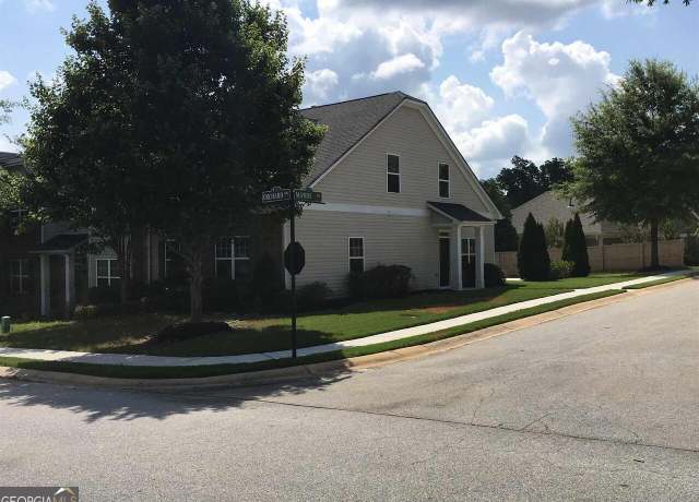 Property at 160 Orchard Dr, Covington, GA 30014, 3 beds, 3 baths