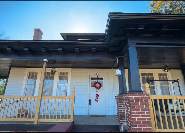Property at 306 E Gordon St, Thomaston, GA 30286, 6 beds, 2 baths