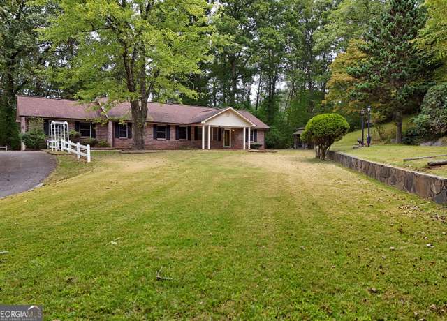 Property at 920 Mineral Bluff Hwy, Mccaysville, GA 30555, 3 beds, 2 baths