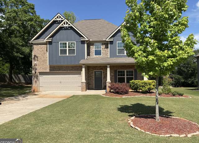 Property at 101 Elkins Blvd, Locust Grove, GA 30248, 4 beds, 2.5 baths