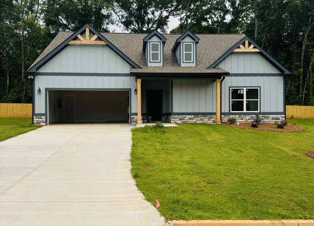 Property at 89 Crane St, Maysville, GA 30558, 4 beds, 3 baths