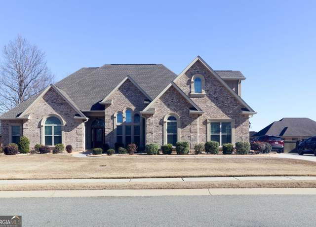 Property at 202 Stacy Ln, Warner Robins, GA 31088, 4 beds, 3.5 baths