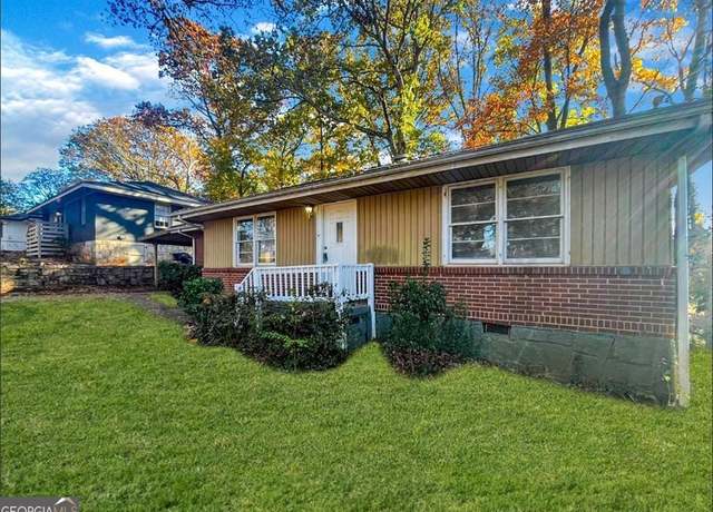 Property at 1686 Valencia Rd, Decatur, GA 30032, 3 beds, 1.5 baths