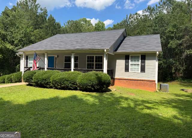 Property at 177 Jack Russell Rd, Newnan, GA 30263, 3 beds, 2 baths