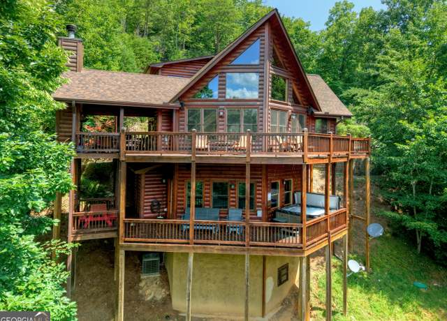 Property at 411 Ridge Trl, Blue Ridge, GA 30513, 3 beds, 3 baths