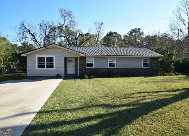 Property at 513 Leisure Ln, Blackshear, GA 31516, 3 beds, 1 bath
