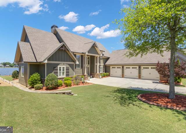Property at 406 Vanderbilt Pkwy, Newnan, GA 30265, 4 beds, 4 baths
