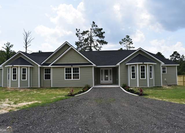 Property at 537 Quick Run Rd, Reidsville, GA 30453, 4 beds, 4 baths