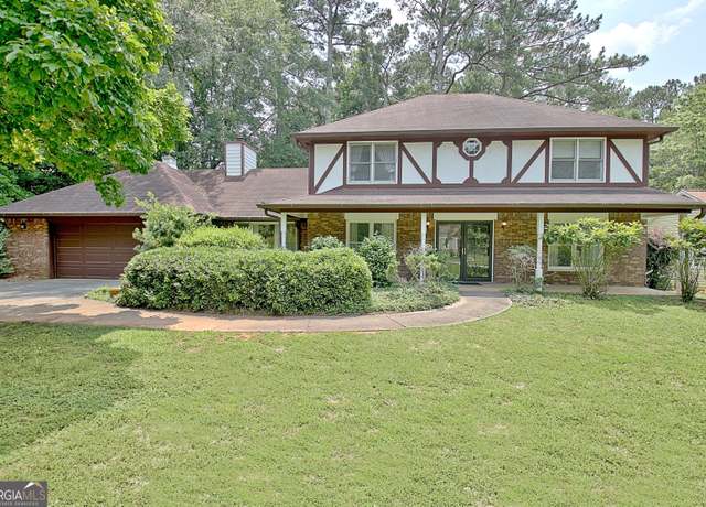 Property at 212 Garret Rdg, Peachtree City, GA 30269, 4 beds, 3 baths