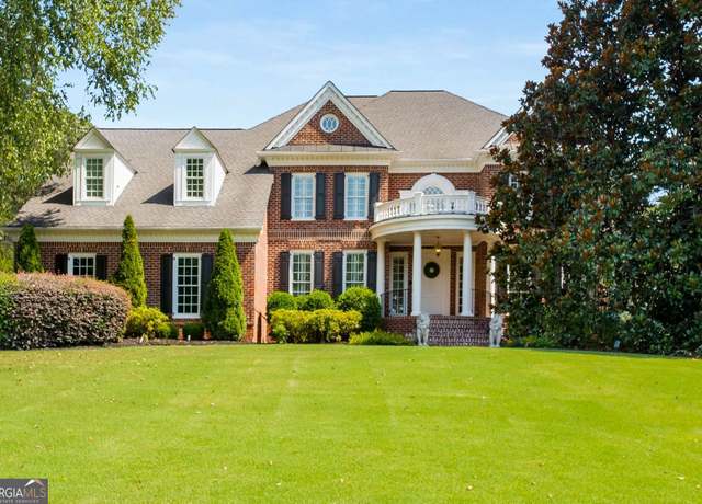 Property at 110 Turnberry Cir, Fayetteville, GA 30215, 5 beds, 4 baths