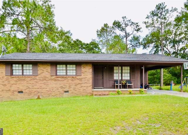 Property at 5534 Russell Ave, Eastman, GA 31023, 3 beds, 1.5 baths