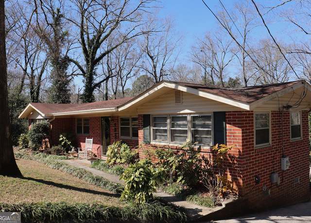 Property at 2827 Pierce Dr N, Macon, GA 31204, 3 beds, 2 baths