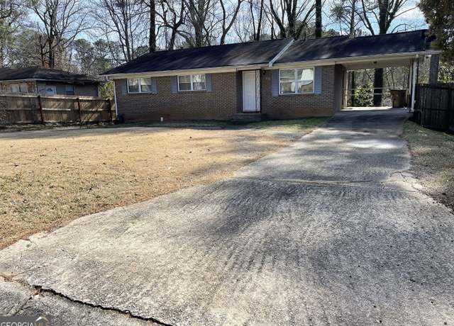 Property at 599 Cherry Ln, Jonesboro, GA 30238, 3 beds, 2 baths