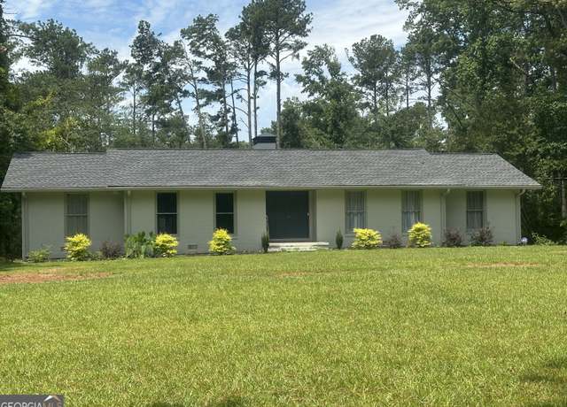 Property at 2775 Jackson Rd, Griffin, GA 30223, 3 beds, 2 baths