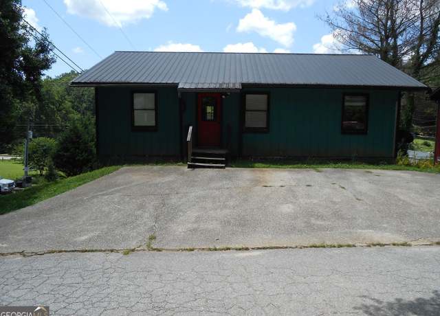 Property at 5 W West Pine Crest Dr, Clayton, GA 30525, 4 beds, 3 baths