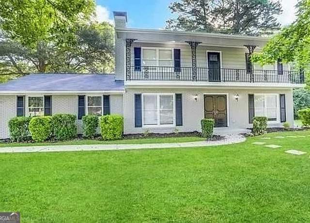 Property at 2252 Wellington Hills Way, Snellville, GA 30039, 6 beds, 3.5 baths