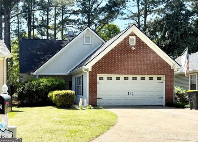 Property at 110 S Fairfield Dr, Peachtree City, GA 30269, 3 beds, 2 baths