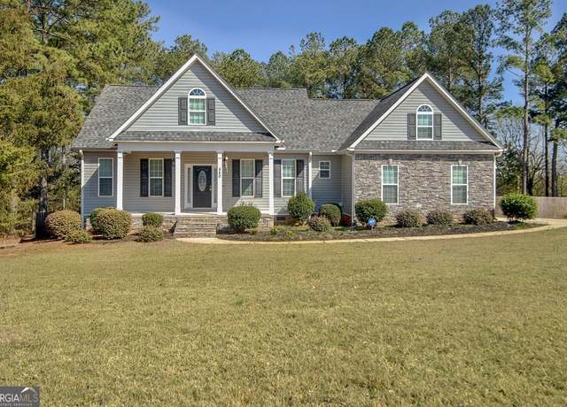 Property at 540 Kaitlin Cir, Griffin, GA 30223, 4 beds, 2 baths