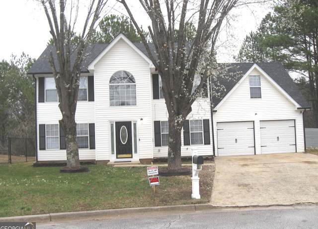 Property at 7564 Mountain Ridge Ln, Lithonia, GA 30058, 4 beds, 2.5 baths