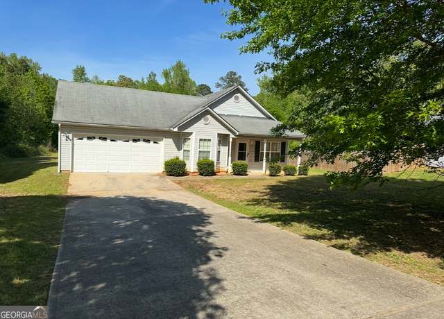 Property at 465 Arthur's Lane Ln, Covington, GA 30016, 3 beds, 2 baths