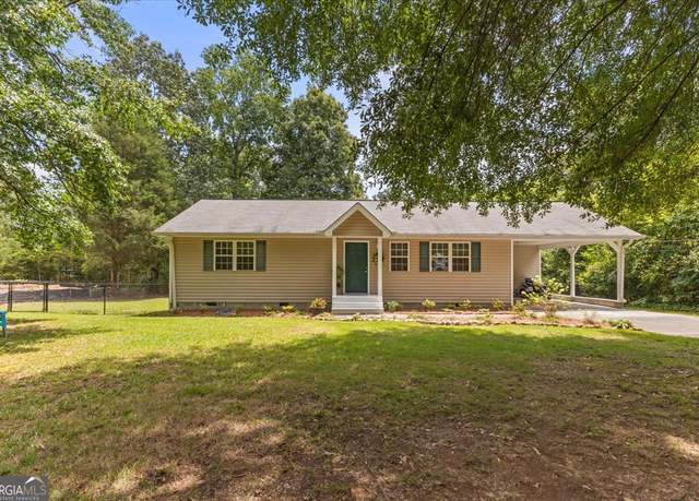 Property at 8 Pine River Rd NE, Rome, GA 30165, 2 beds, 2 baths