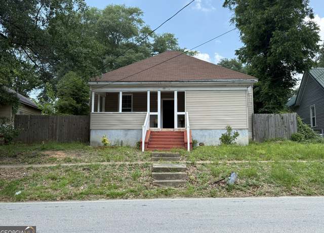 Property at 933 Greenville St, Lagrange, GA 30241, 3 beds, 1 bath