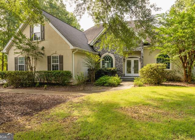 Property at 16 Enclave Ln, Newnan, GA 30263, 5 beds, 5.5 baths