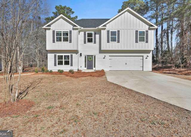 Property at 125 Aspen Lake Dr W, Newnan, GA 30263, 3 beds, 2.5 baths