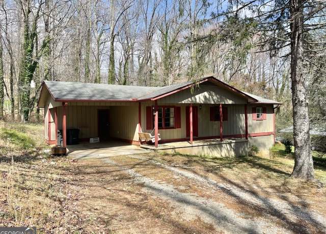 Property at 276 Shepherd St, Mountain City, GA 30562, 3 beds, 2 baths