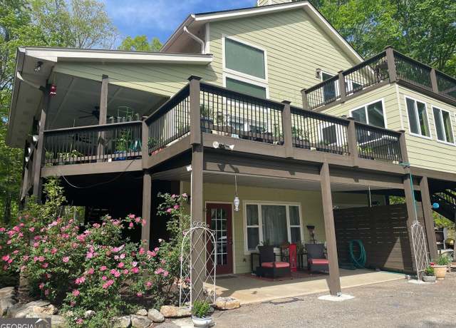 Property at 406 Yonah Mountain Rd, Cleveland, GA 30528, 5 beds, 4 baths