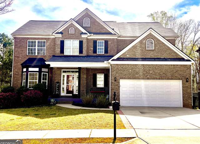 Property at 10 Stonesthrow Ln, Newnan, GA 30265, 6 beds, 3.5 baths