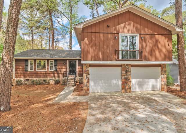 Property at 5350 Rockbridge Rd, Stone Mountain, GA 30088, 4 beds, 3.5 baths