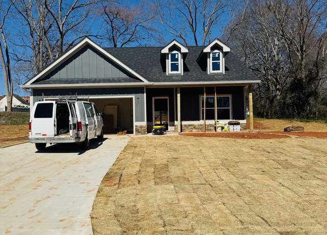 Property at 57 Crane St, Maysville, GA 30558, 3 beds, 2 baths