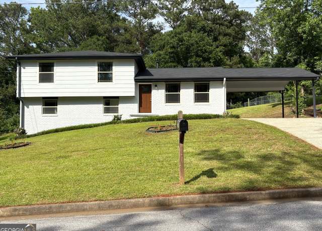 Property at 7340 Chalk Way, Riverdale, GA 30296, 3 beds, 3 baths
