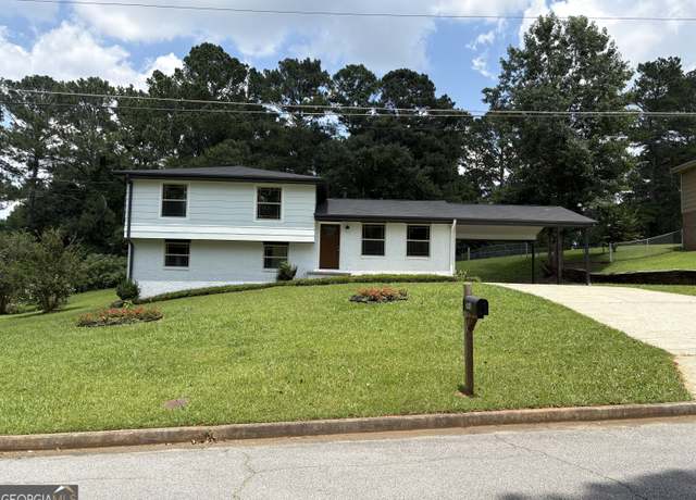 Property at 7340 Chalk Way, Riverdale, GA 30296, 3 beds, 3 baths