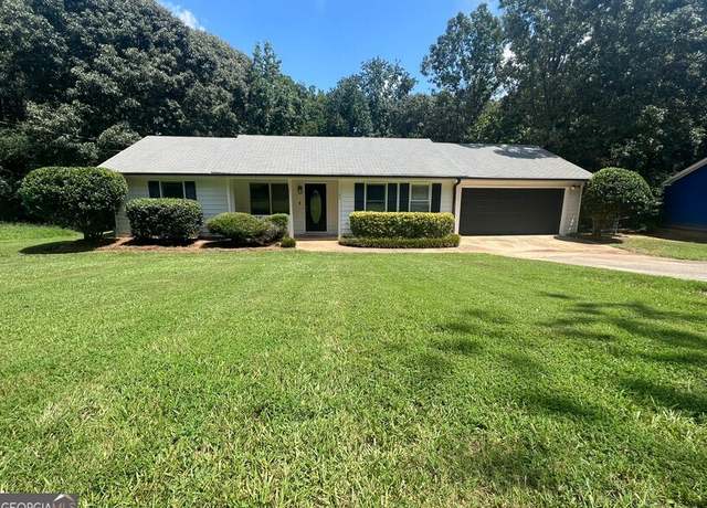 Property at 120 Lazy Hollow Ln, Covington, GA 30016, 3 beds, 2 baths