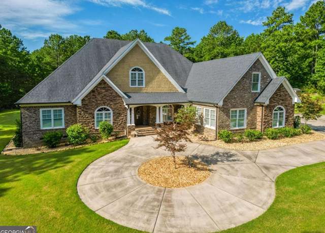 Property at 1101 Apalachee Meadows Dr, Madison, GA 30650, 4 beds, 3.5 baths