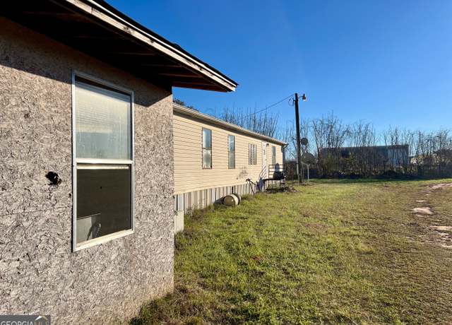 Property at 195 Crisp Dr, Americus, GA 31719, 3 beds, 2 baths