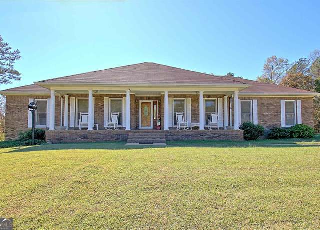 Property at 19 Quimby Jackson Rd, Newnan, GA 30263, 4 beds, 3 baths