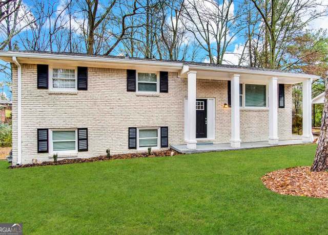 Property at 2786 Altaview Dr SE, Atlanta, GA 30354, 4 beds, 2 baths