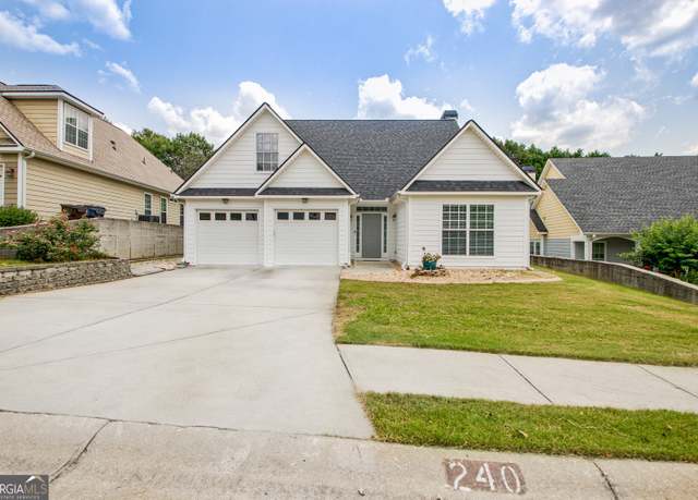 Property at 240 Turnbridge Cir, Peachtree City, GA 30269, 4 beds, 2 baths