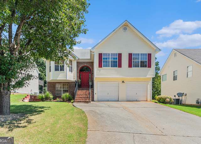 Property at 11688 Spring Lake Way, Fayetteville, GA 30215, 3 beds, 3 baths