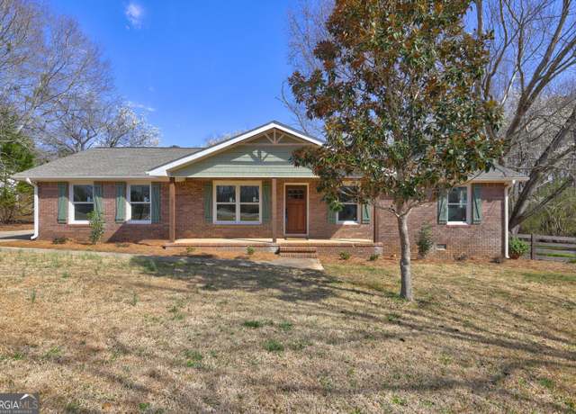 Property at 21 Melissa Cir, Griffin, GA 30224, 3 beds, 2 baths