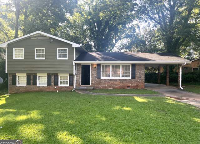 Property at 2568 Appomattox Dr, Decatur, GA 30034, 3 beds, 2 baths