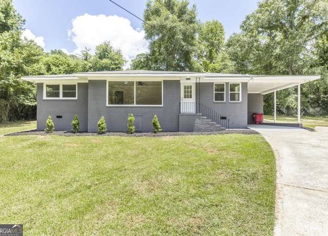 Property at 880 Winchester Cir, Macon, GA 31210, 3 beds, 2 baths