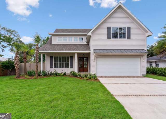 Property at 638 Dellwood Ave, St. Simons, GA 31522, 5 beds, 5.5 baths