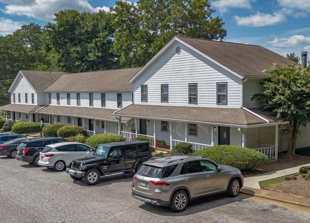Property at 1909 S Milledge Ave #8, Athens, GA 30605, 2 beds, 2.5 baths
